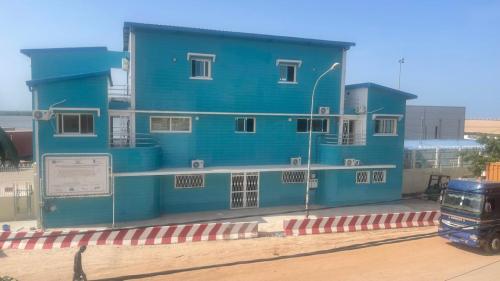 port de commerce de Ziguinchor......_